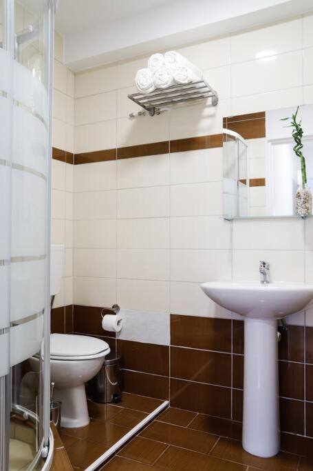 Cozy Apartment Near Airport Koropi Zewnętrze zdjęcie
